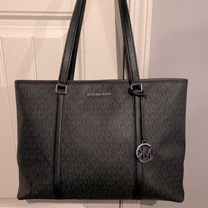 Michael Kors Sady Large Black Tote